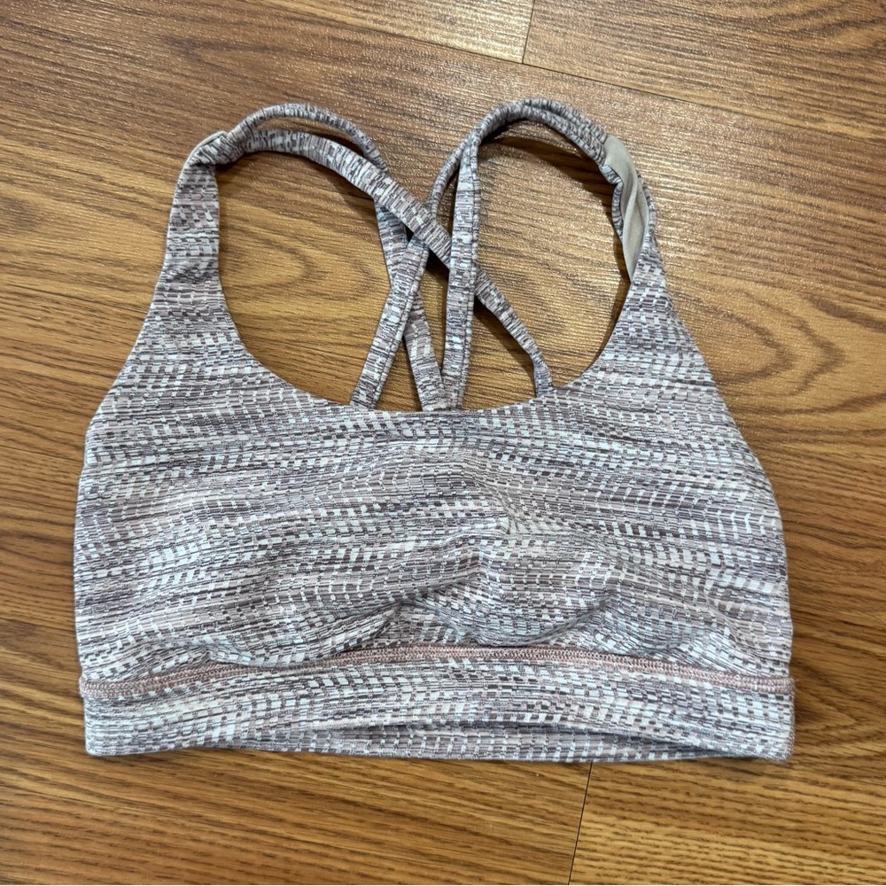 Lululemon Energy Bra Strappy Back Medium Support Size 4